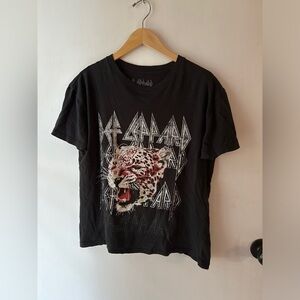 Def Leppard Graphic Tee